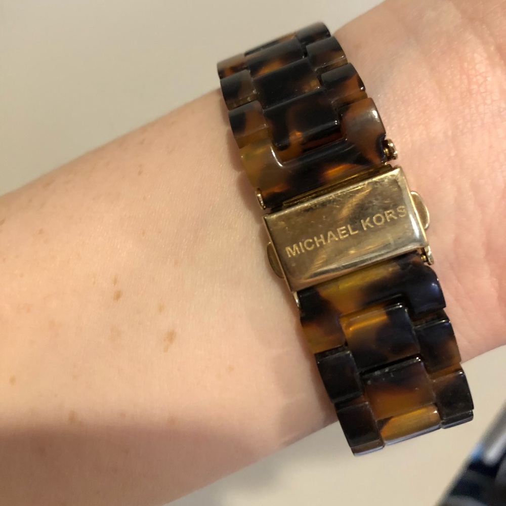 Michael Kors Tortoise Shell & Crystal Inlay Watch - Picture 7 of 7